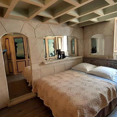 Vieux-Lyon - Maison Renaissance ภายนอก รูปภาพ